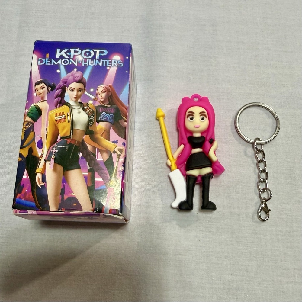 K-Pop Demon Hunters HUNTR/X Mira Blind Box Keychain